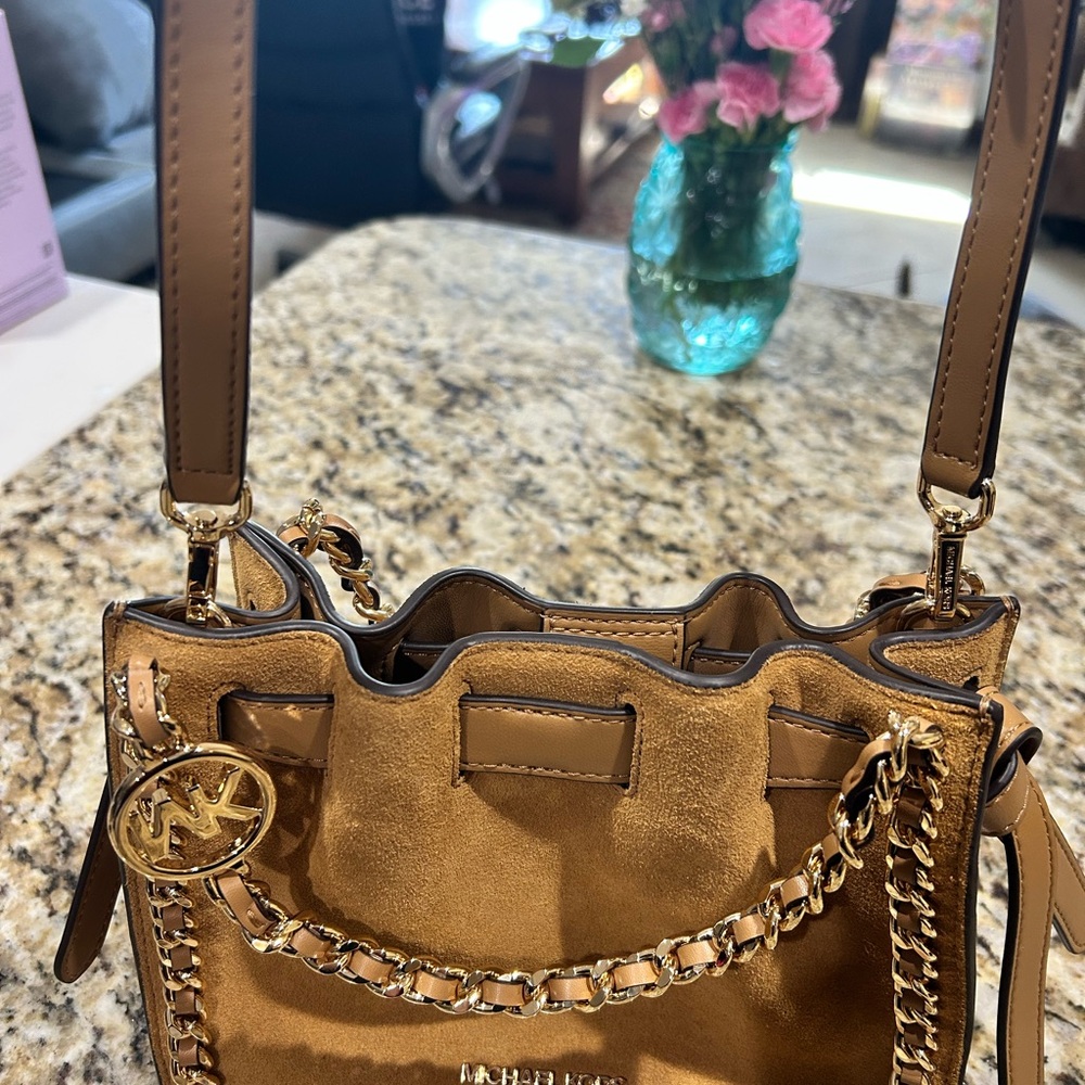 Michael Kors Brown Suede Crossbody Bag with Gold Chain - Picture 2 of 5
